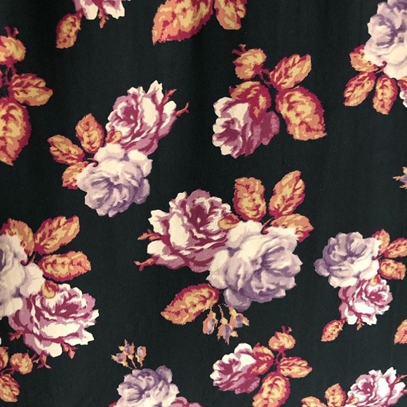 Silk Laura Ashley floral dress - Picture 3 of 4